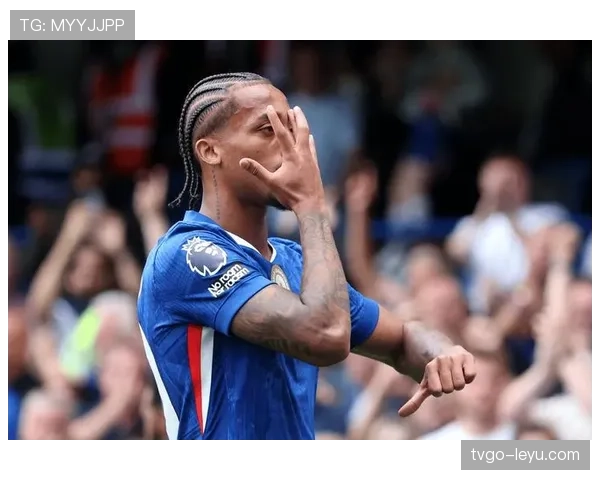 克里斯·梅法姆防守端持续闪光，助球队强势回暖冲击英超冠军