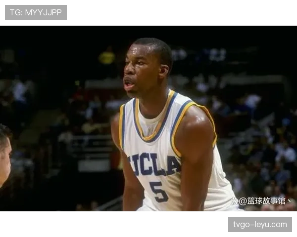 戴维斯稳定发挥助球队联赛高歌猛进